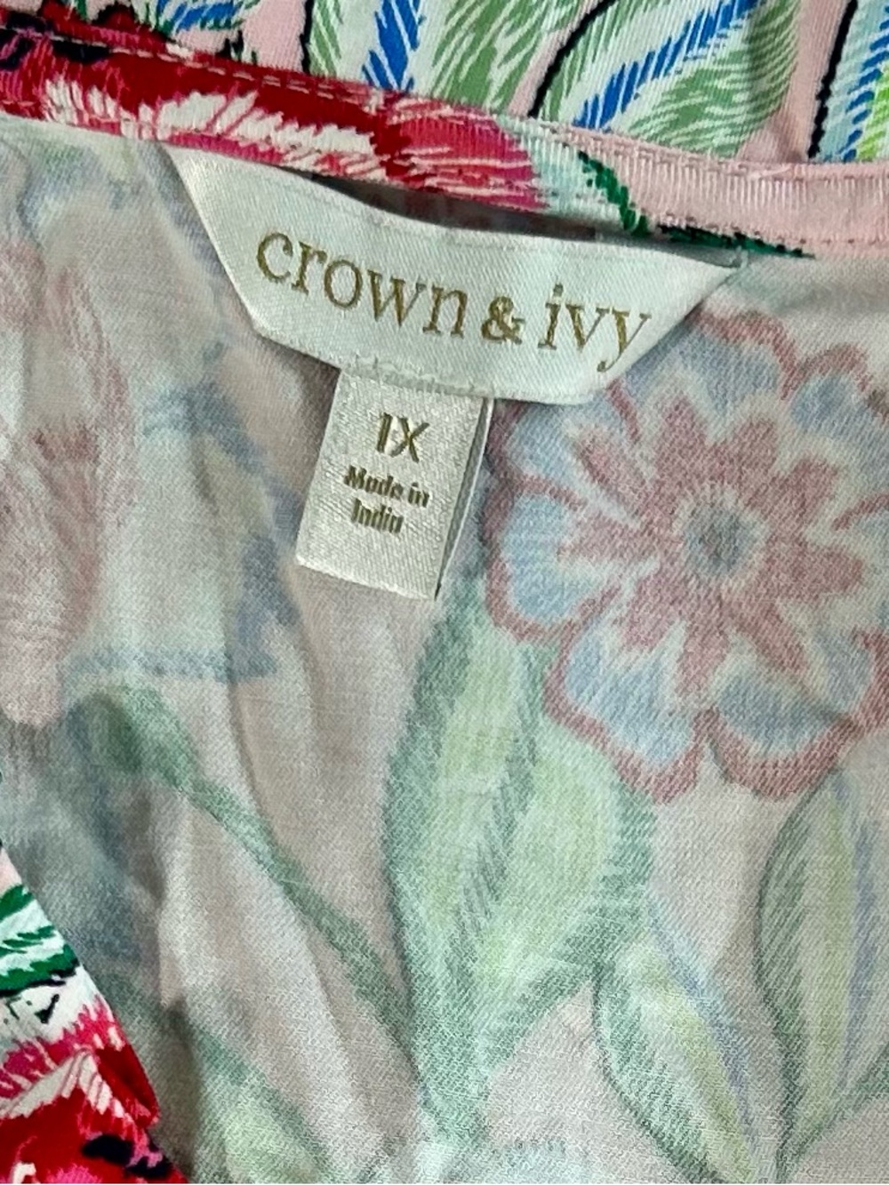 crown & ivy Pink Floral Tiered Dress with Red and Green Accents - Picture 2 of 7
